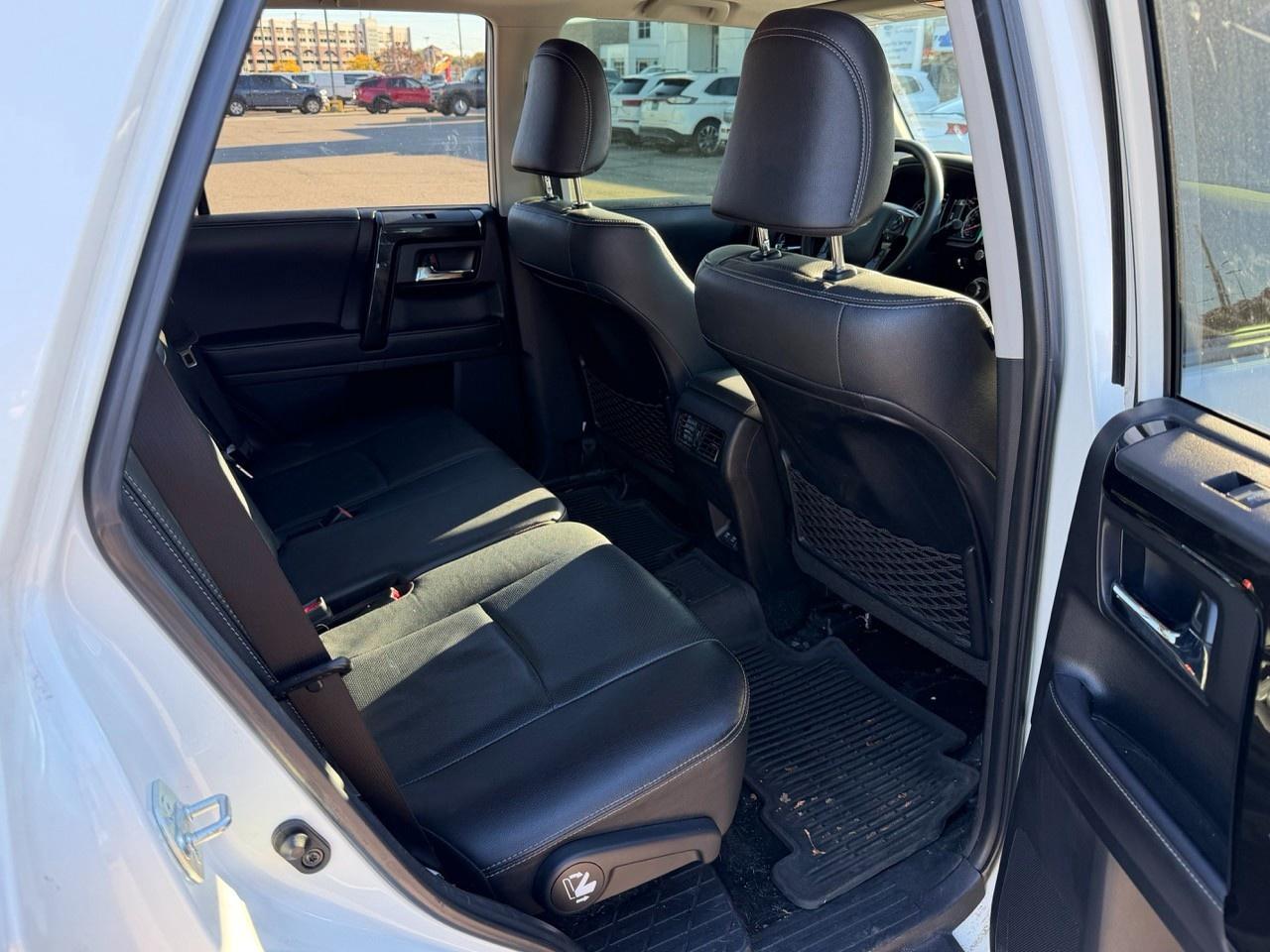 2021 Toyota 4Runner NIGHTSHADE|HEAT/VENT SEATS|NO ACCIDENT|1 OWNER Photo