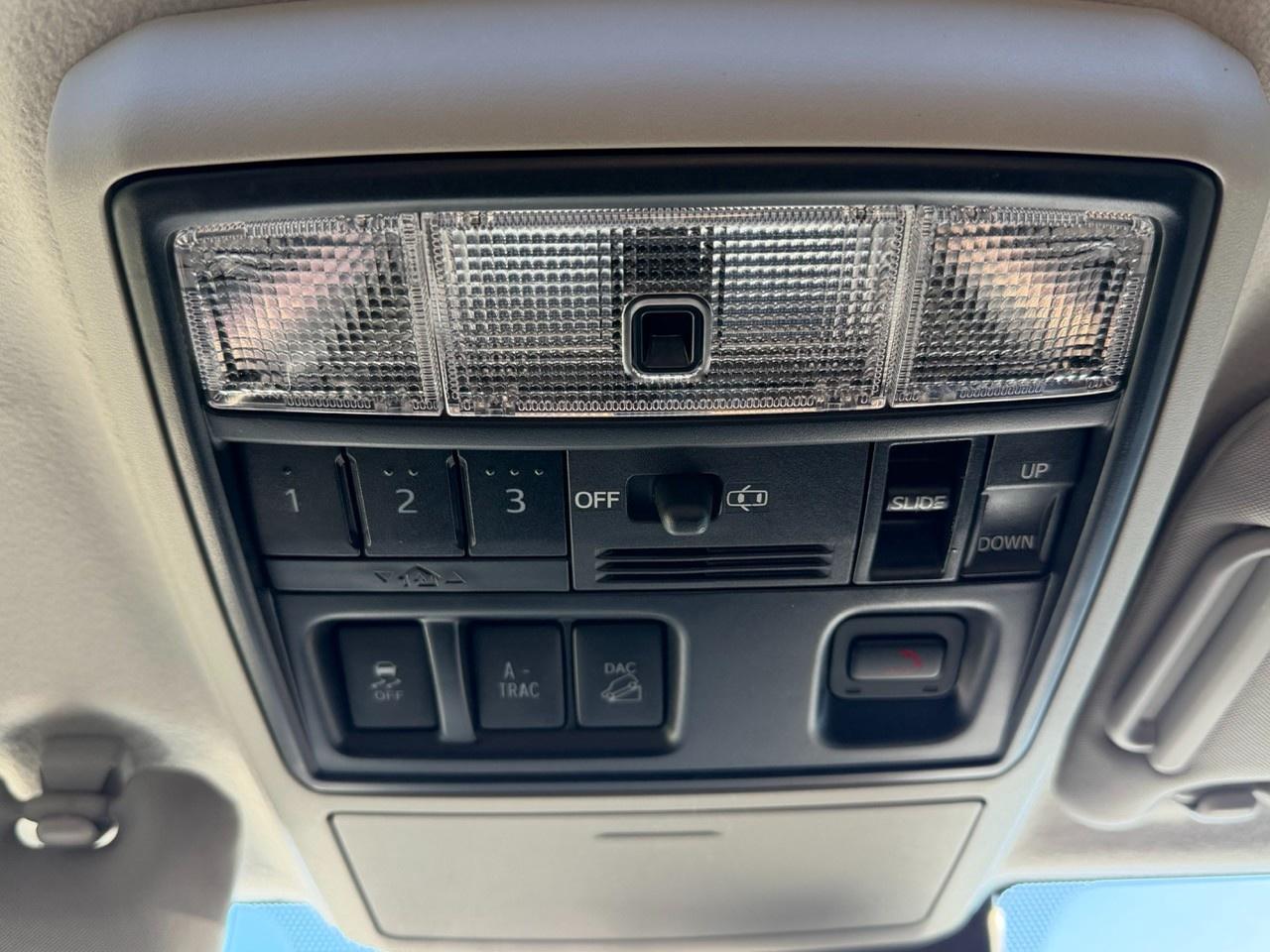 2021 Toyota 4Runner NIGHTSHADE|HEAT/VENT SEATS|NO ACCIDENT|1 OWNER Photo