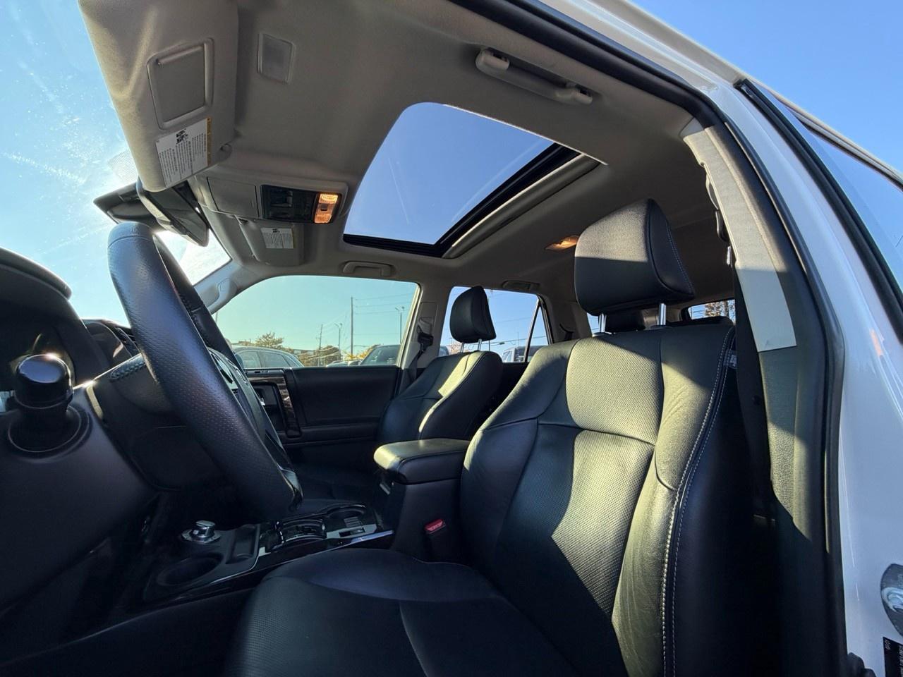 2021 Toyota 4Runner NIGHTSHADE|HEAT/VENT SEATS|NO ACCIDENT|1 OWNER Photo