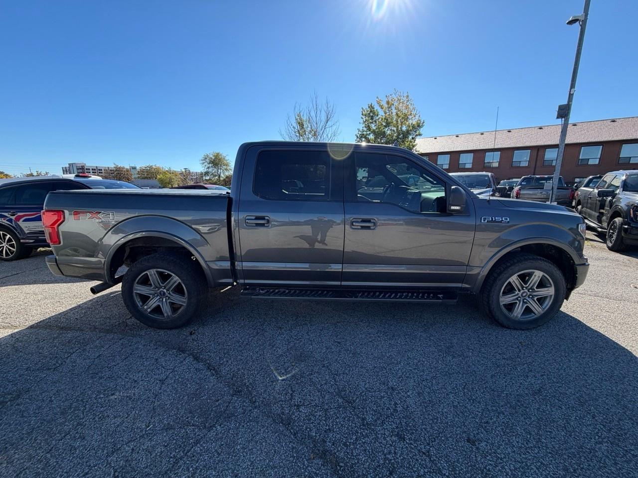2018 Ford F-150 XLT 302A|V8|FX4|SPORT|NAV|TOW PK|1 OWNER Photo