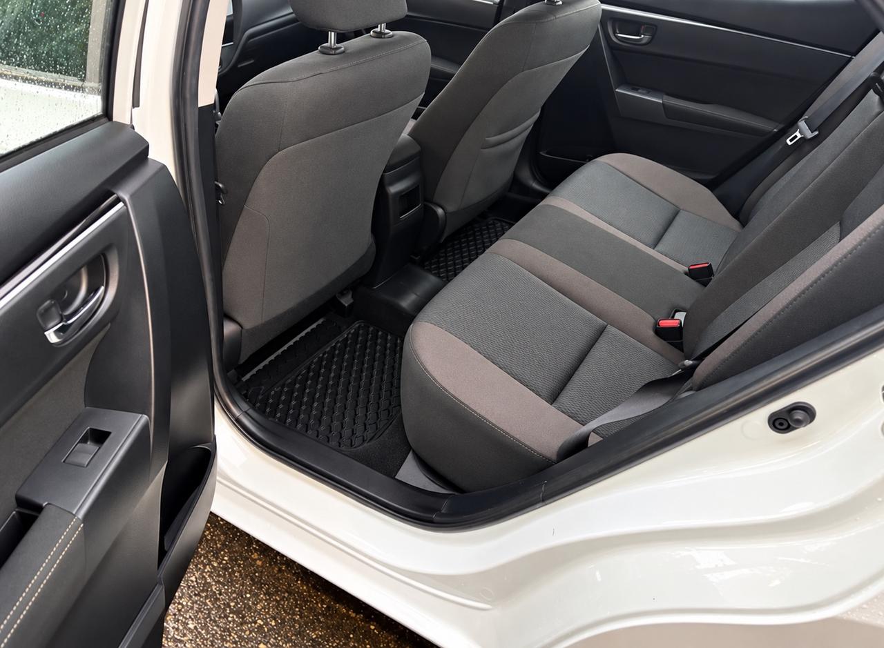 2019 Toyota Corolla SE CVT Photo