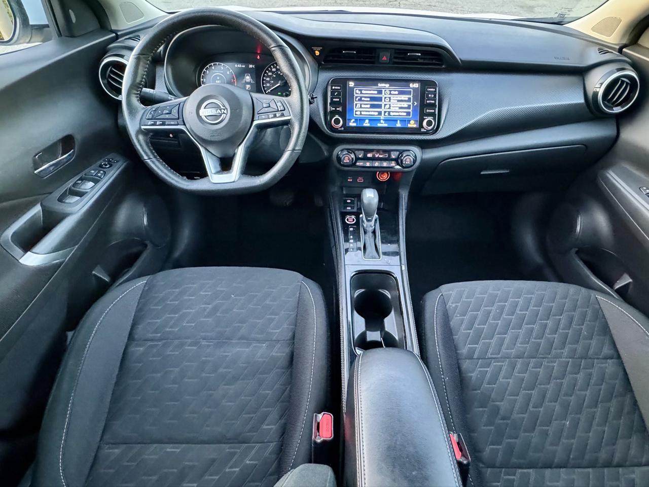 2025 Nissan Kicks SV -Certified Photo