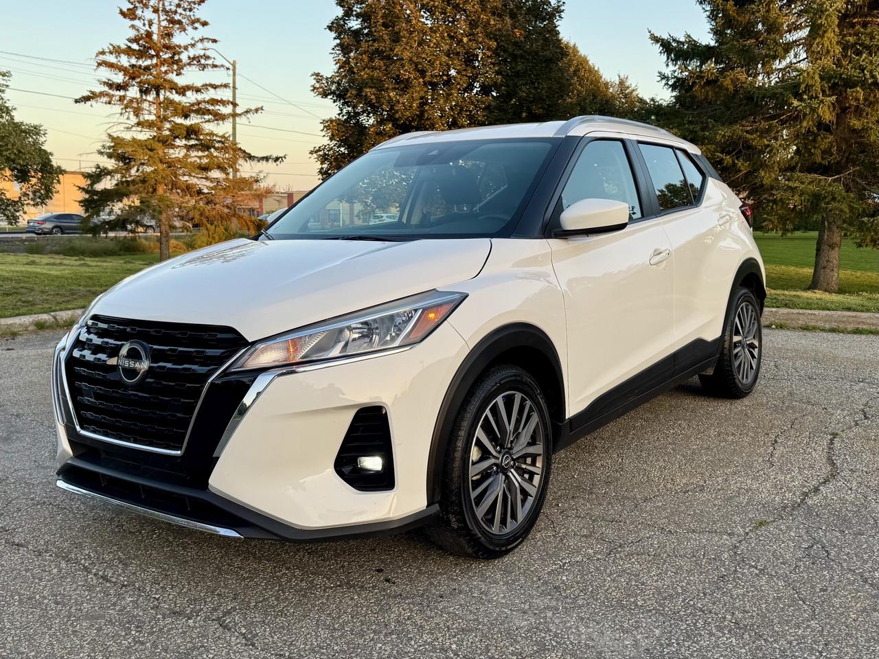 2025 Nissan Kicks SV -Certified Photo5