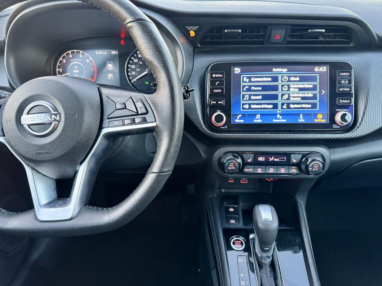 2025 Nissan Kicks SV -Certified Photo