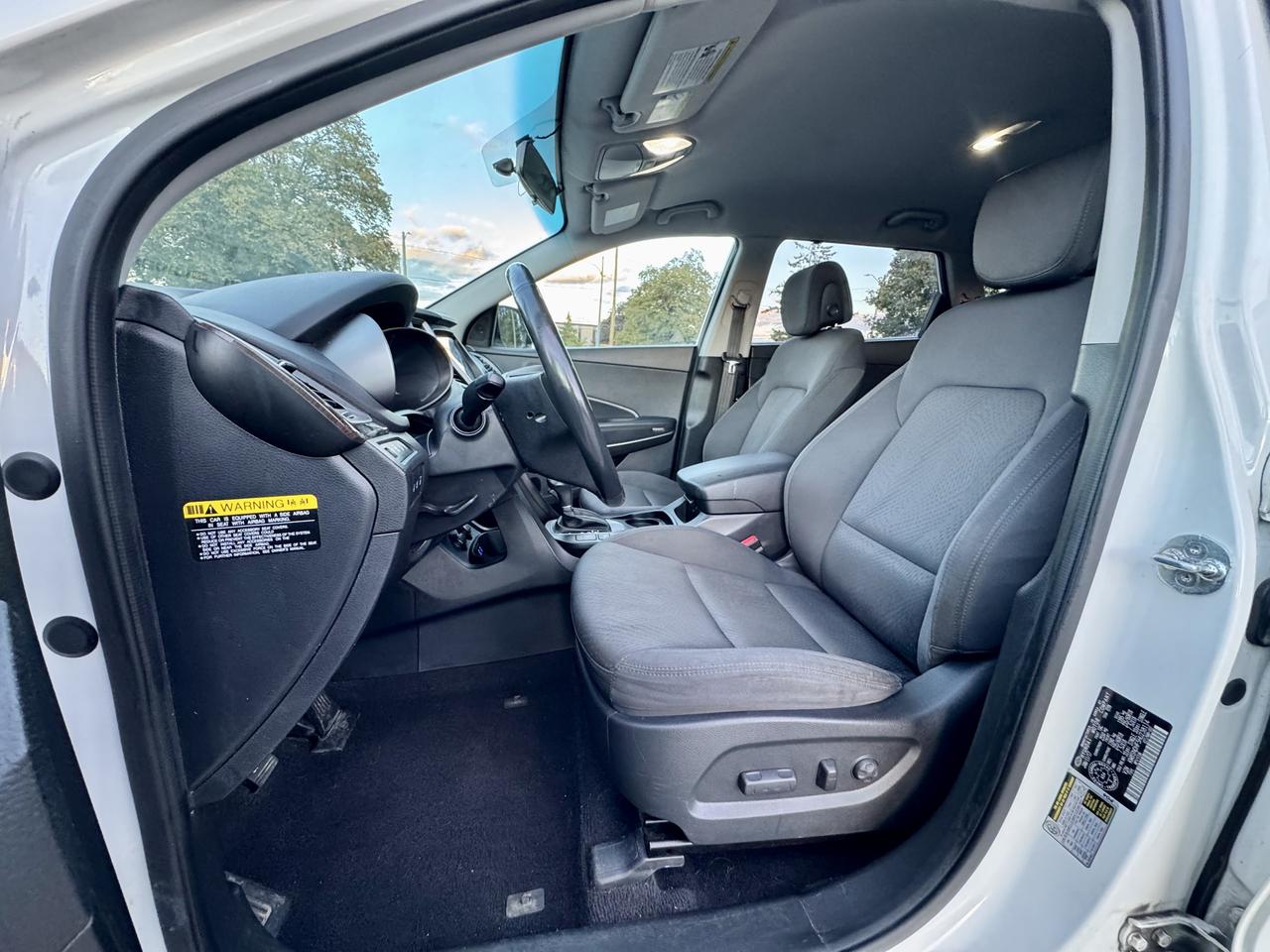 2017 Hyundai Santa Fe XL Premium Photo