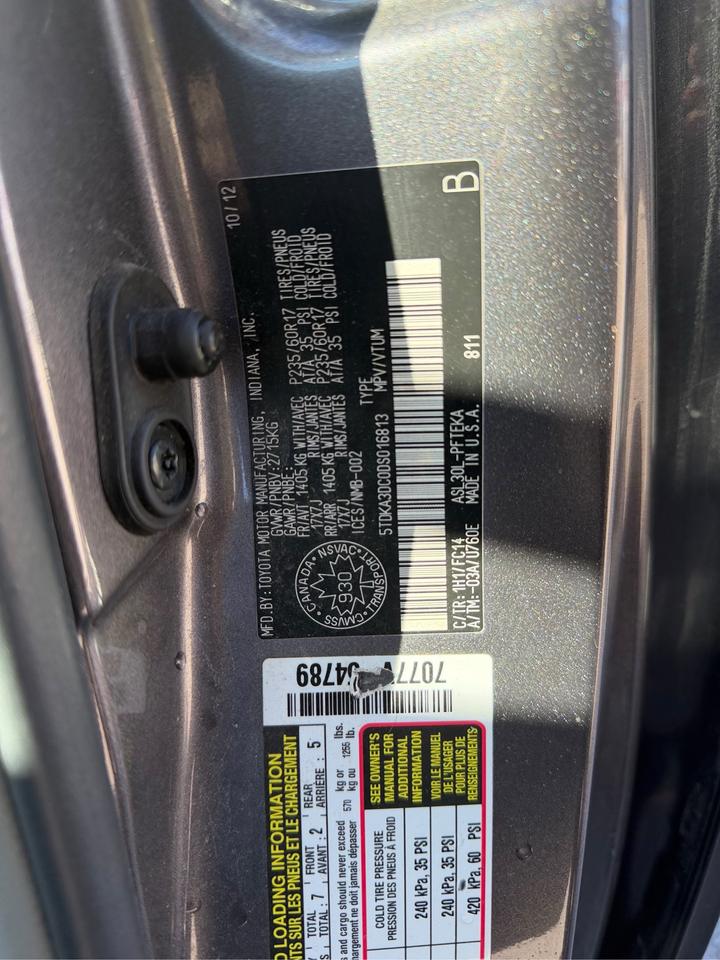 2013 Toyota Sienna LE Photo