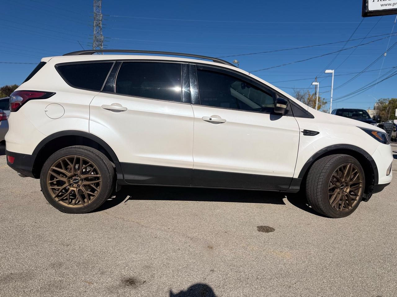 2018 Ford Escape Titanium Photo