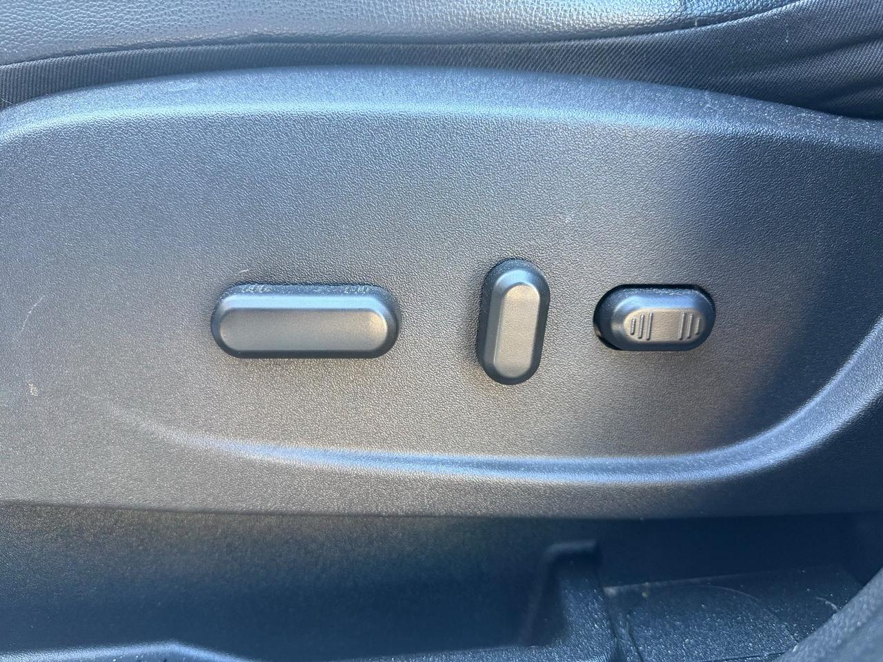 2018 Ford Escape Titanium Photo