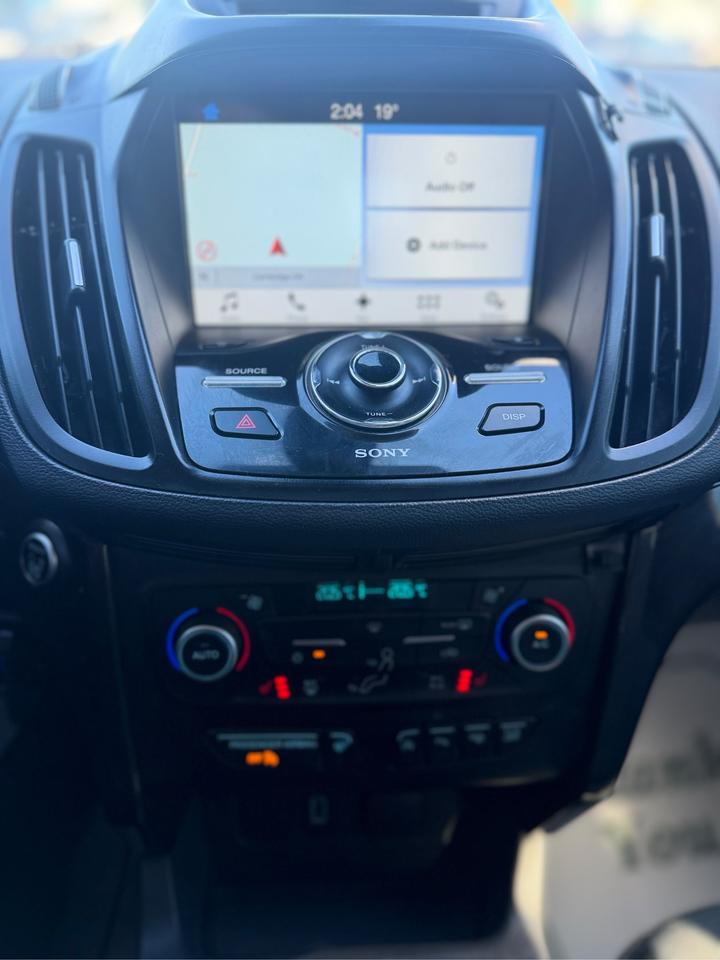 2018 Ford Escape Titanium Photo