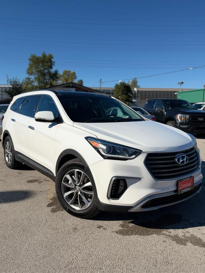 2017 Hyundai Santa Fe XL Luxury Photo