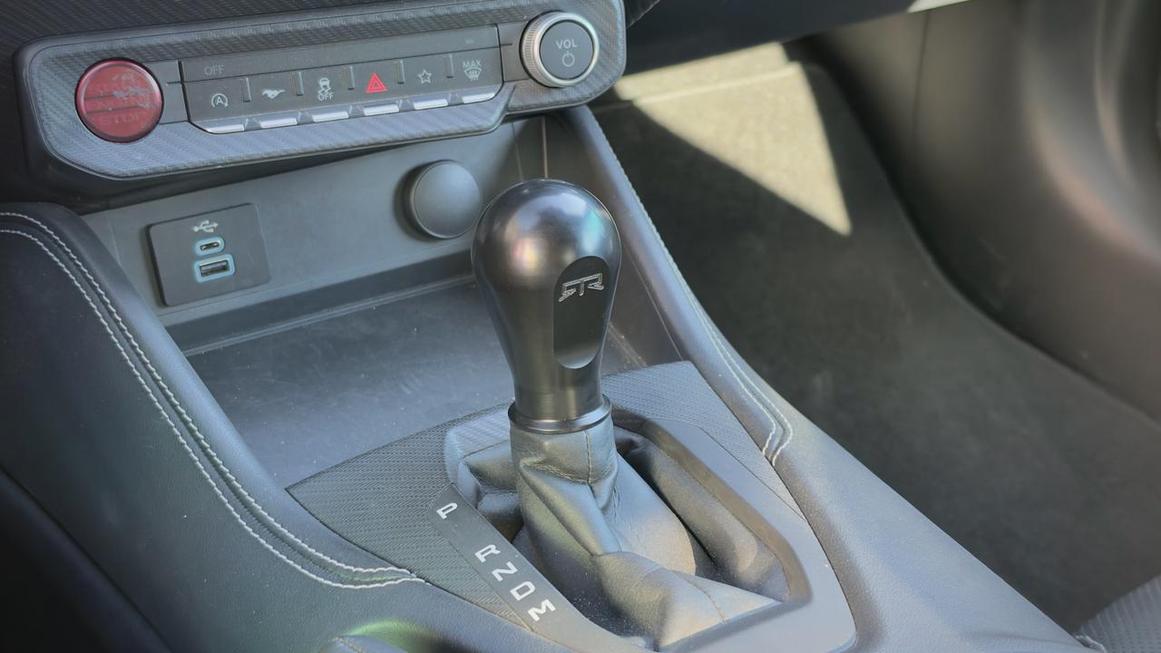 2025 Ford Mustang GT Photo