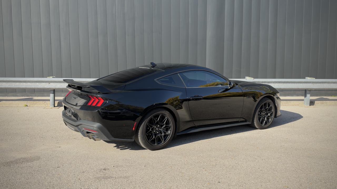 2025 Ford Mustang GT Photo
