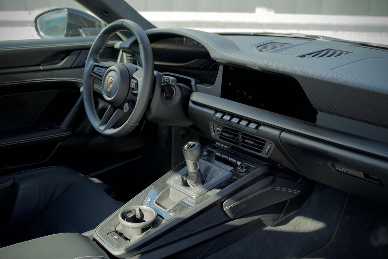 2026 Porsche 911 GT3 with Touring Package Photo