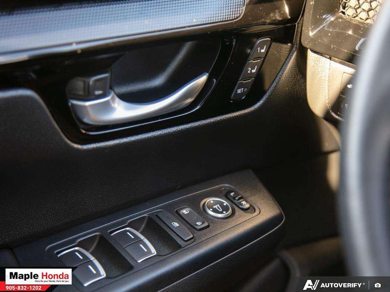 2024 Honda CR-V Leather| Navigation| Heated Seats| Auto Start | Bo Photo