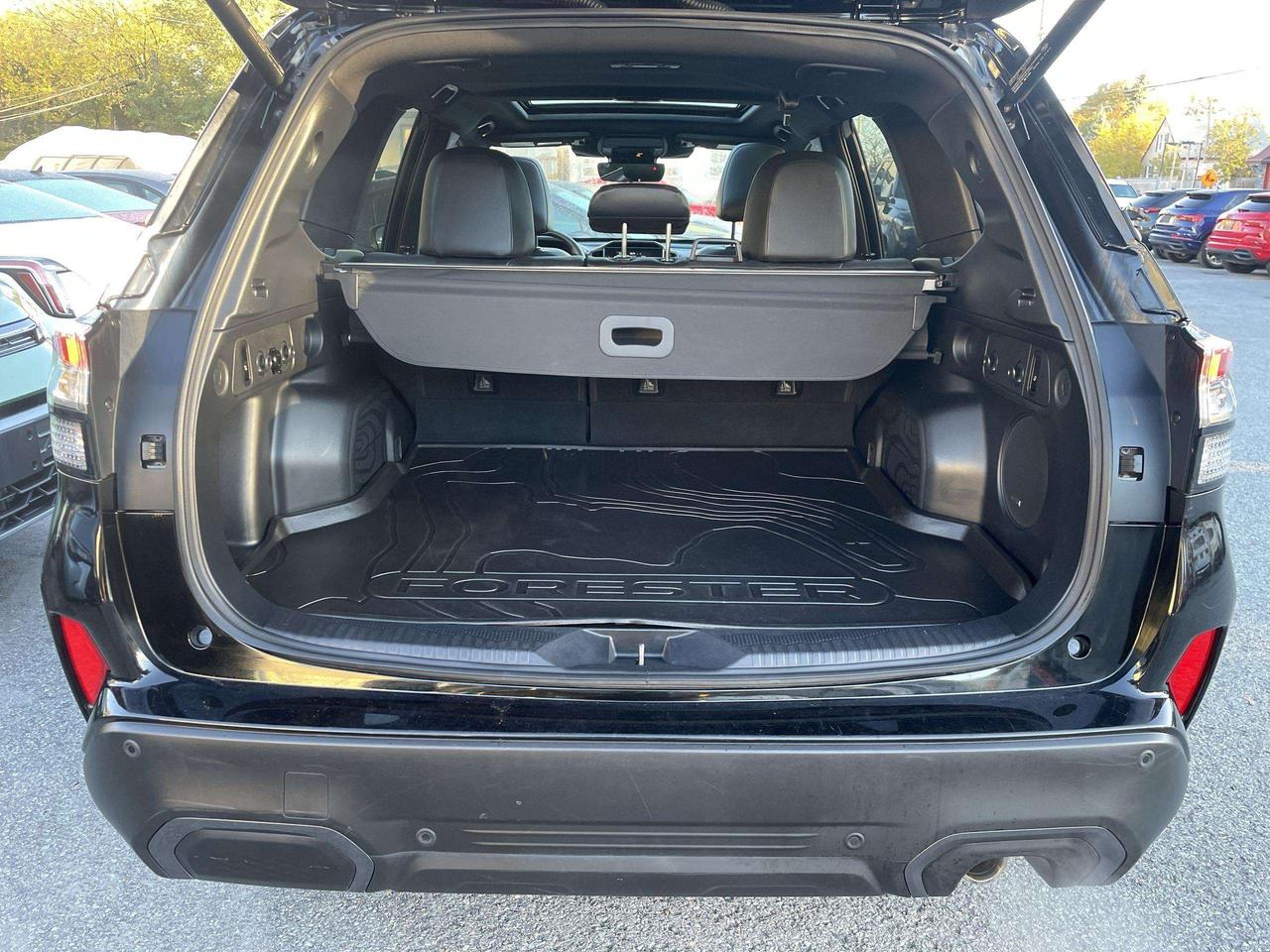 2025 Subaru Forester Limited Photo