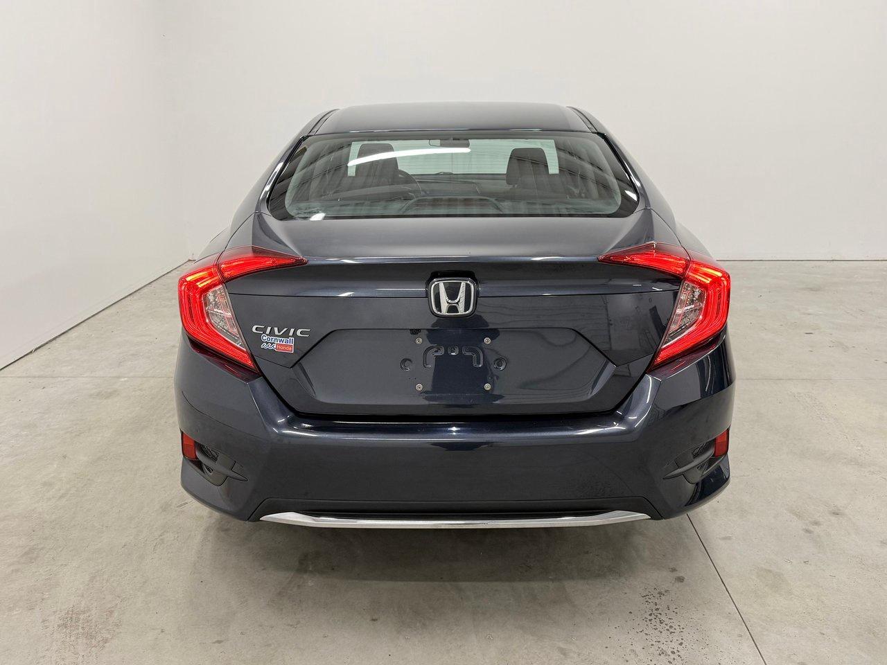 2021 Honda Civic Sedan EX Photo