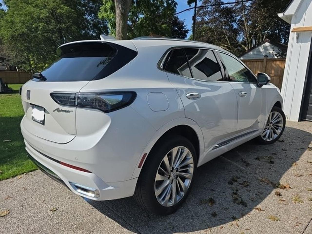 2024 Buick Envision Avenir AWD | Massage Seat | Leather | Sunroof | Nav | HUD | 360 Camera | Adaptive Cruise and More ! Photo