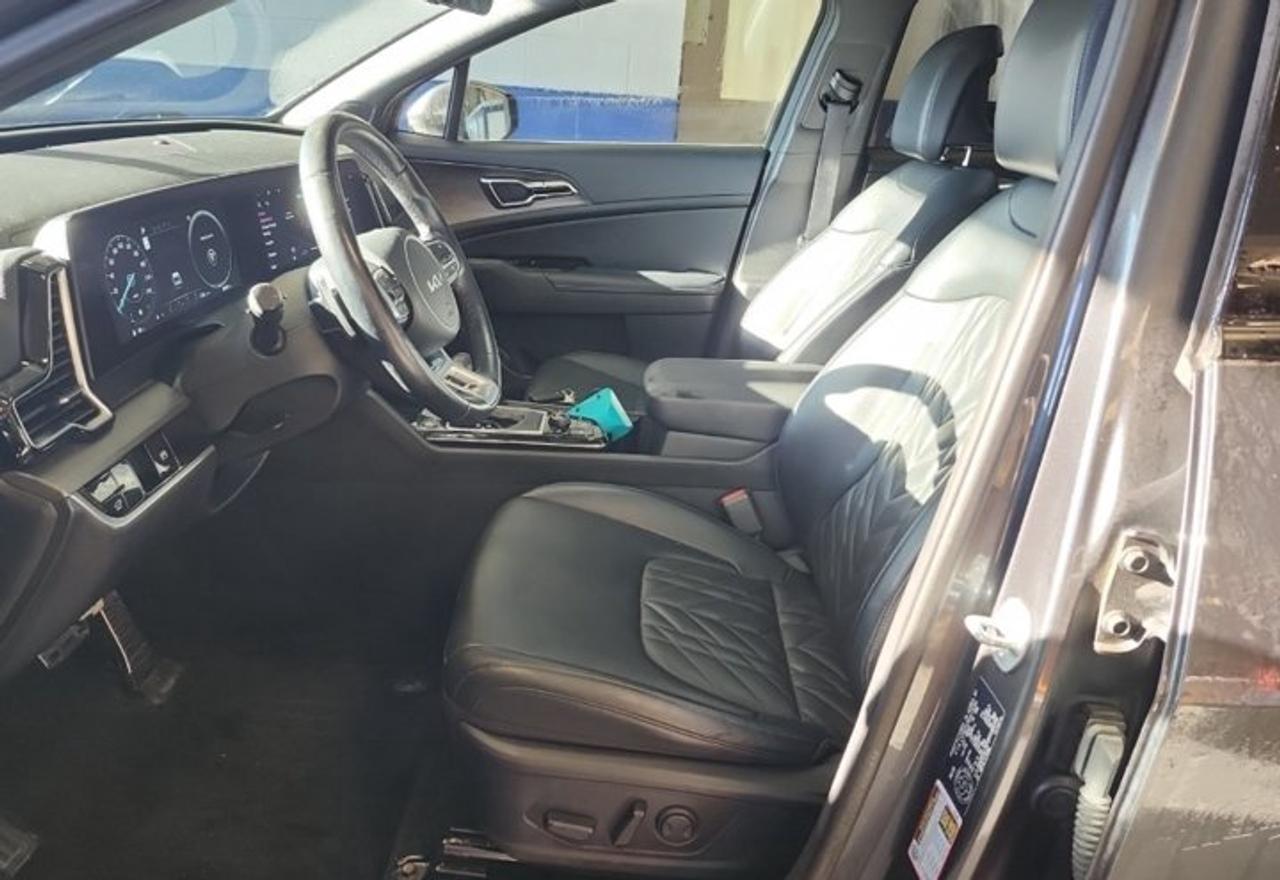 2023 Kia Sportage X-Line Limited AWD | Leather | Sunroof | Nav | 360 Camera | Smart Cruise | Cooled Seats and More ! Photo2