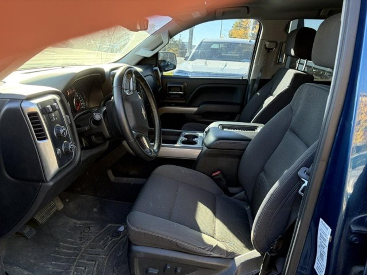 2018 Chevrolet Silverado 1500 Z71 OFF ROAD 1LT crew cab no accidents Photo