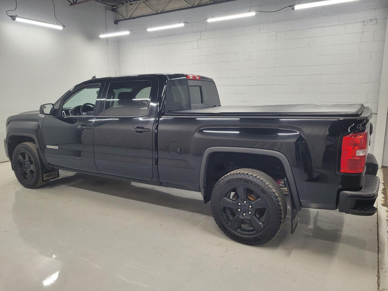 2018 GMC Sierra 1500 SLE Photo23