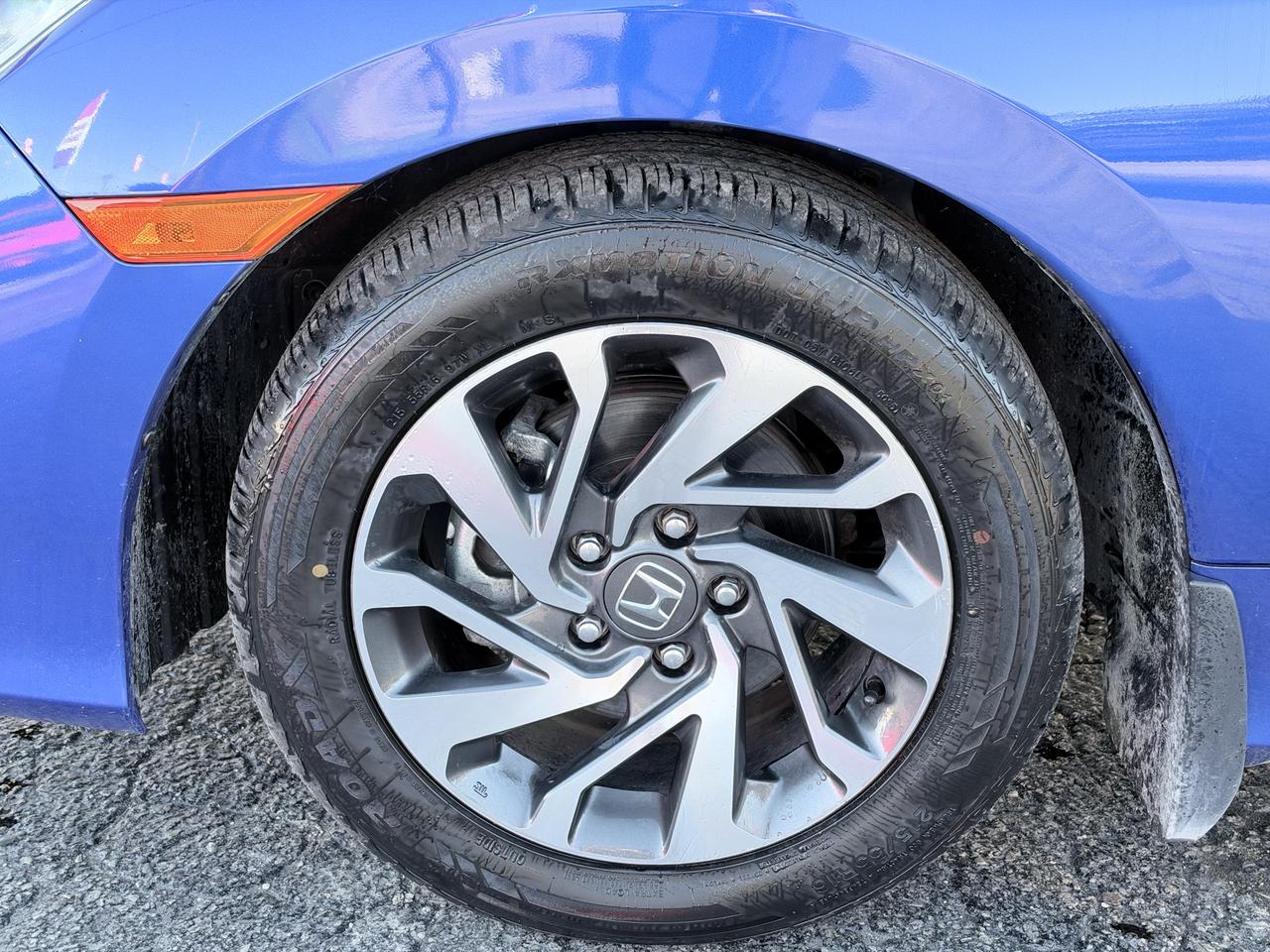 2020 Honda Civic EX Photo