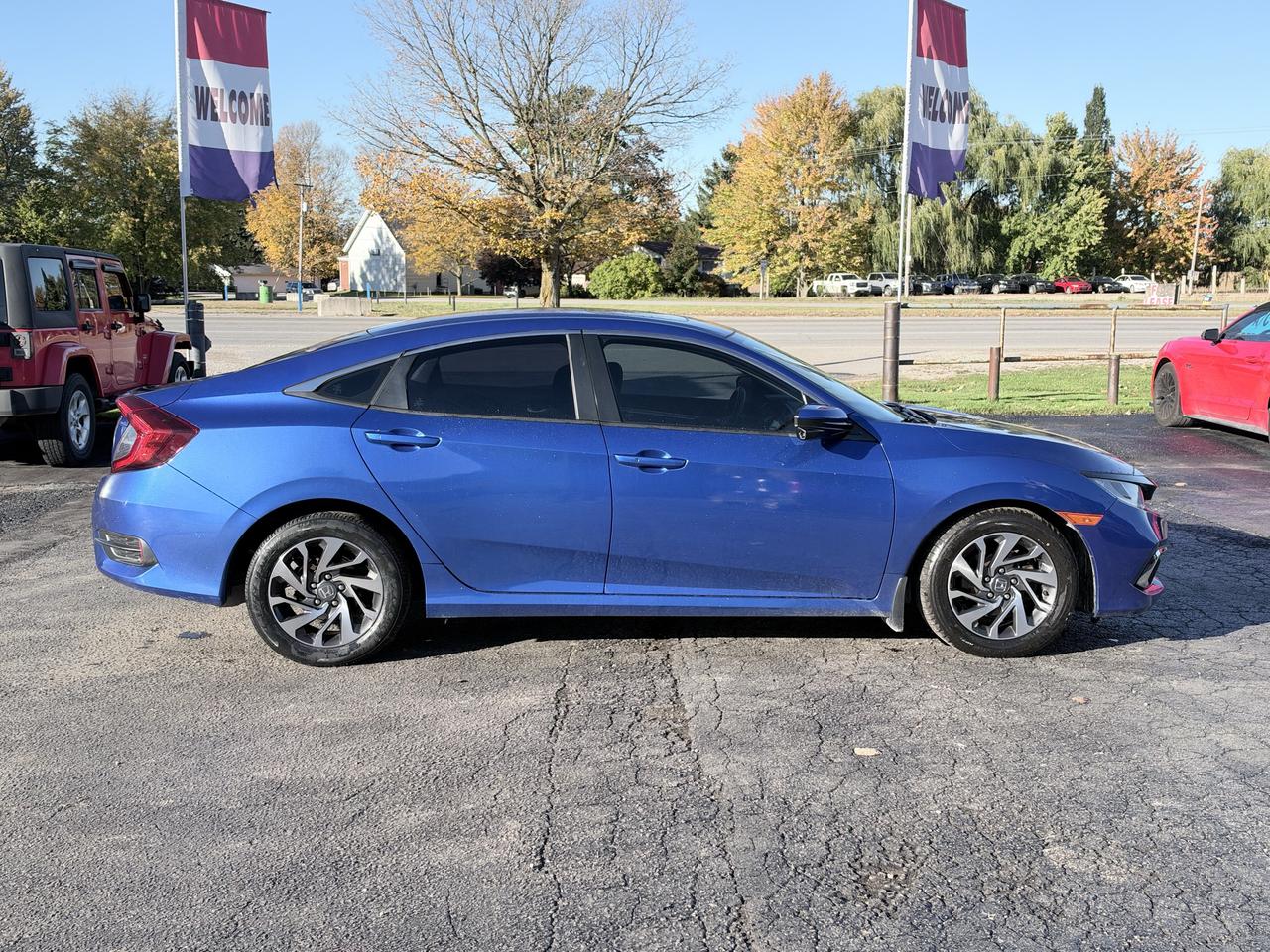 2020 Honda Civic EX Photo5