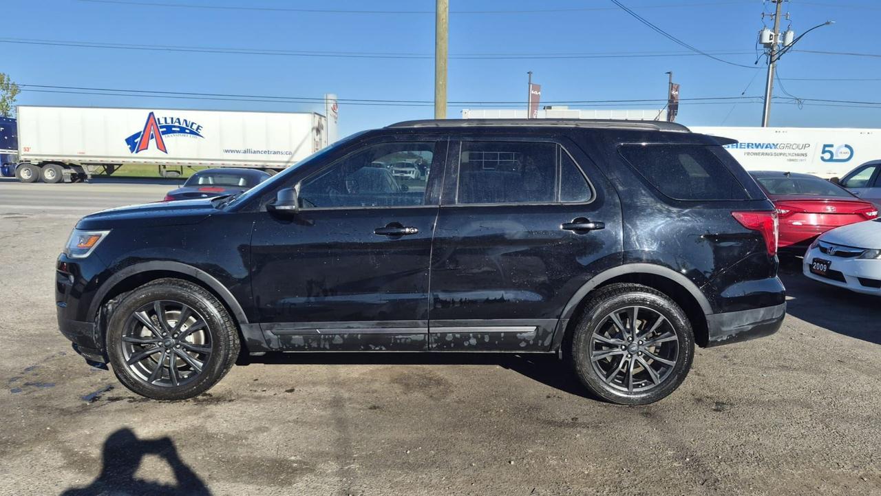 2018 Ford Explorer XLT, 4X4, ONLY 127KMS, 7 PASSENGER, CERTIFIED Photo