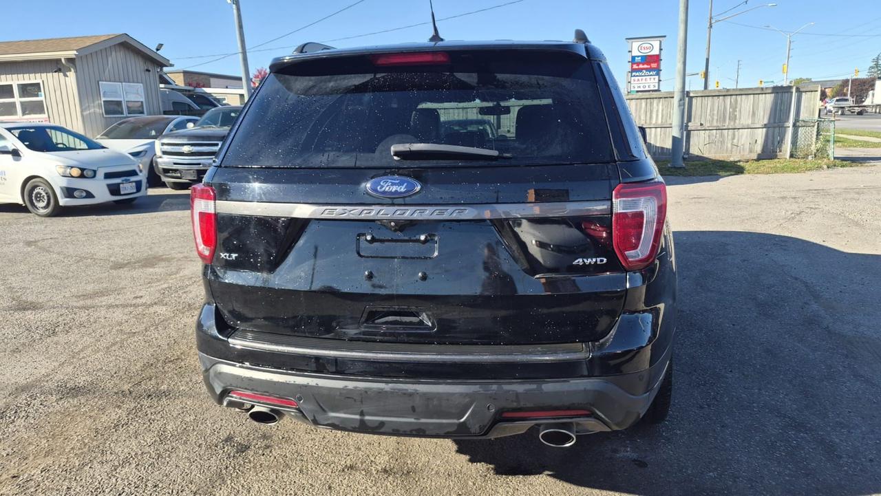2018 Ford Explorer XLT, 4X4, ONLY 127KMS, 7 PASSENGER, CERTIFIED Photo3