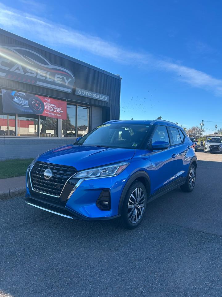 2025 Nissan Kicks Play SV - Photo #1