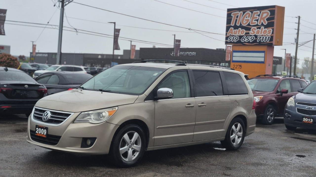 2009 Volkswagen Routan SEL PREMIUM, 7 PASS, LEATHER, LOADED, AS IS - Photo #1