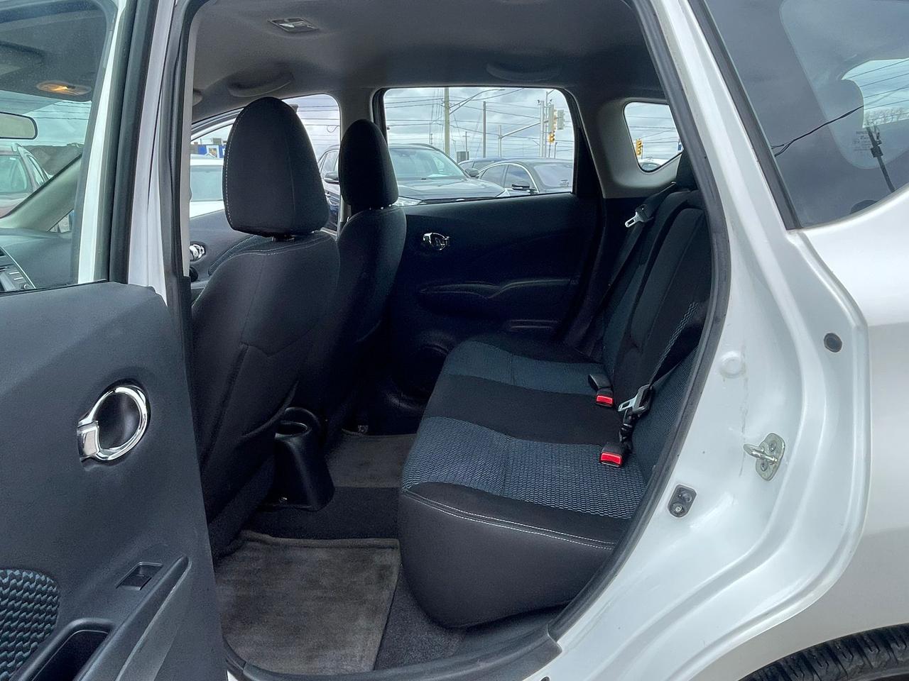 2014 Nissan Versa Note SV LOW KM NEW TRANSMISTION CAMERA SAFETY CERTRIFED Photo