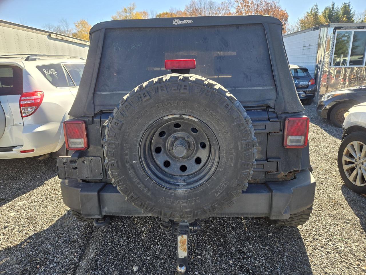 2010 Jeep Wrangler Islander Photo