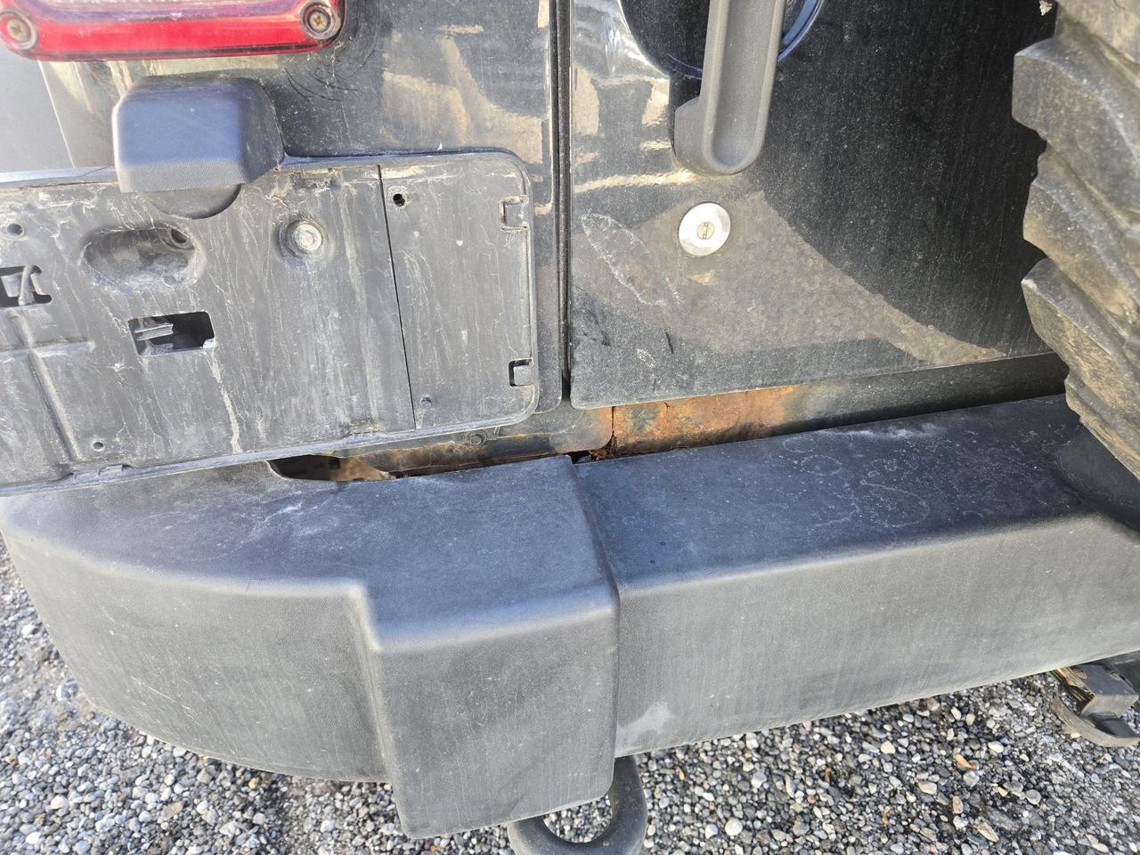 2010 Jeep Wrangler Islander Photo