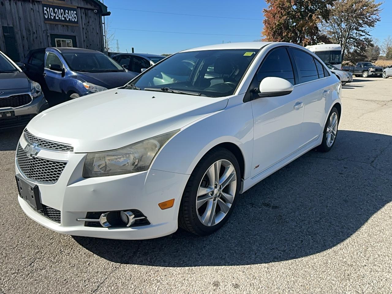 2014 Chevrolet Cruze 2LT Photo5