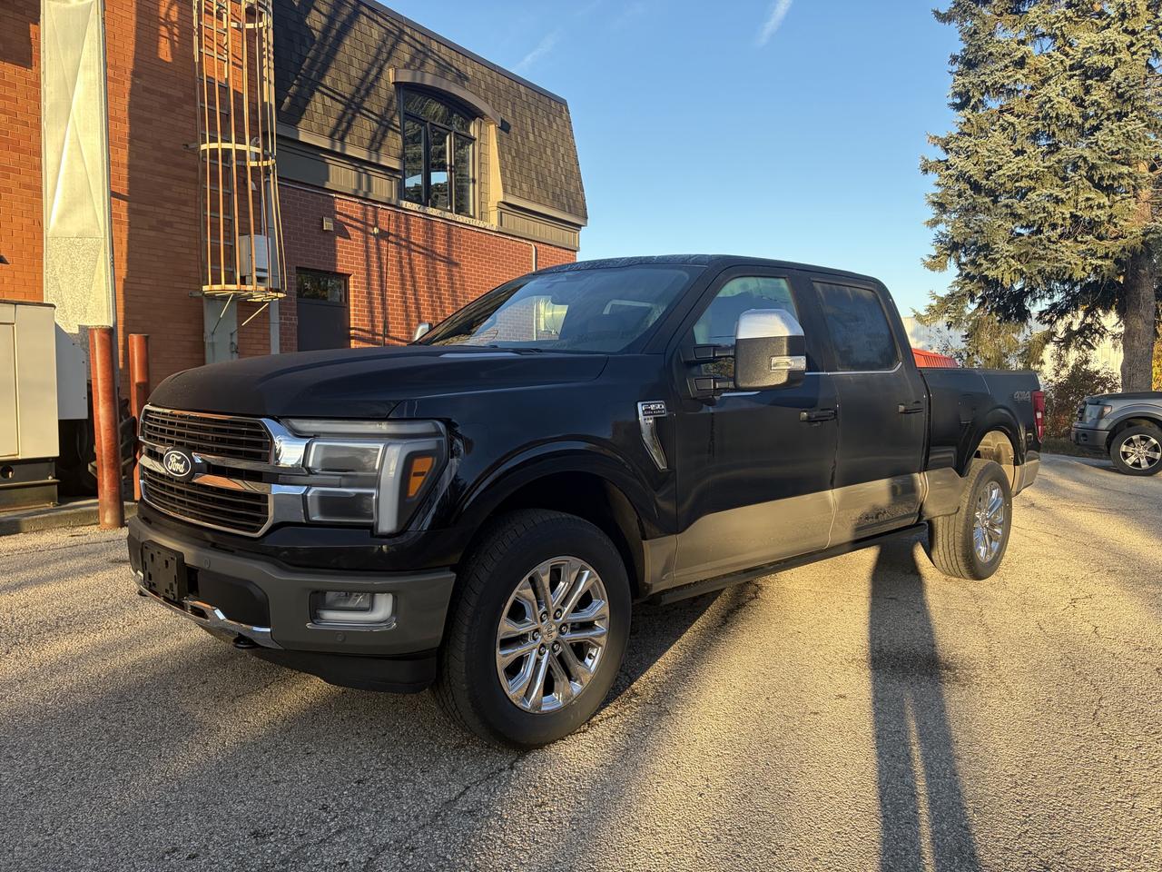 2026 Ford F-150 King Ranch SuperCrew Long Box 4x4 Photo1