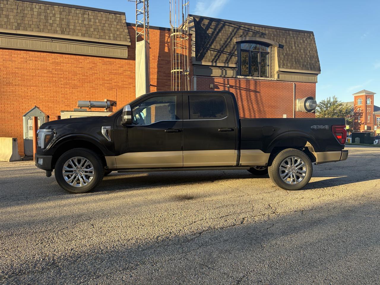 2026 Ford F-150 King Ranch SuperCrew Long Box 4x4 Photo3