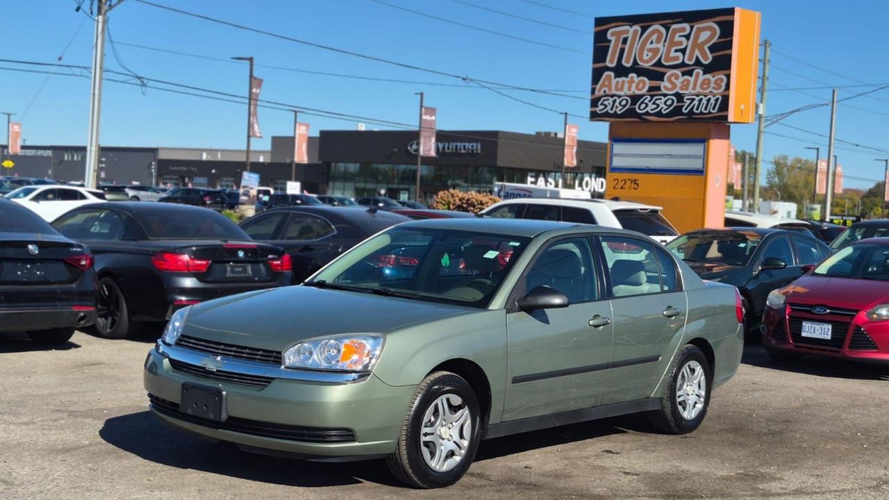 2005 Chevrolet Malibu SUPER LOW KMS, ONLY 25,000KMS, AUTO, 4CYL, CERT Photo