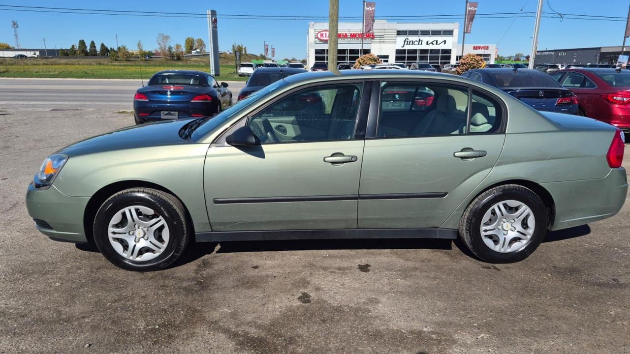 2005 Chevrolet Malibu SUPER LOW KMS, ONLY 25,000KMS, AUTO, 4CYL, CERT Photo1