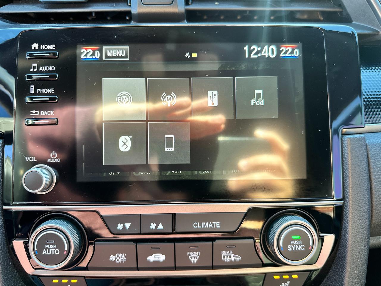 2020 Honda Civic Sport Manual HTD-Cloth Sunroof AC RvCam SmartPhone Photo