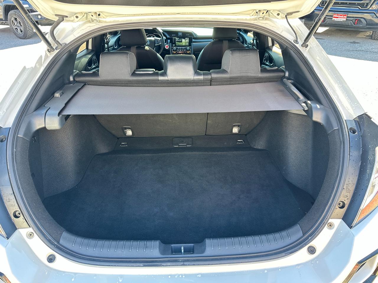 2020 Honda Civic Sport Manual HTD-Cloth Sunroof AC RvCam SmartPhone Photo