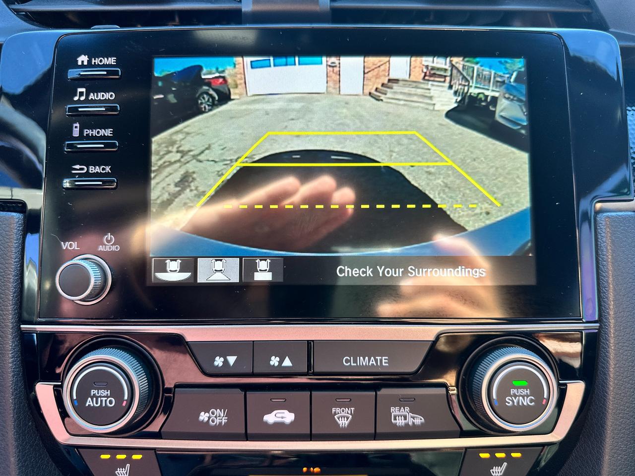 2020 Honda Civic Sport Manual HTD-Cloth Sunroof AC RvCam SmartPhone Photo
