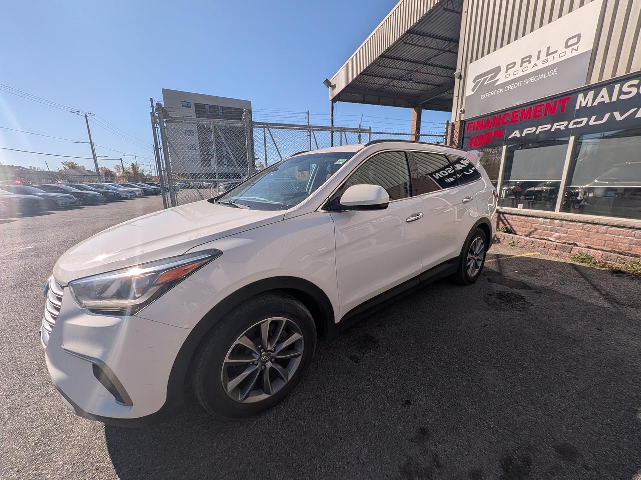 2017 Hyundai Santa Fe XL  - Photo #1