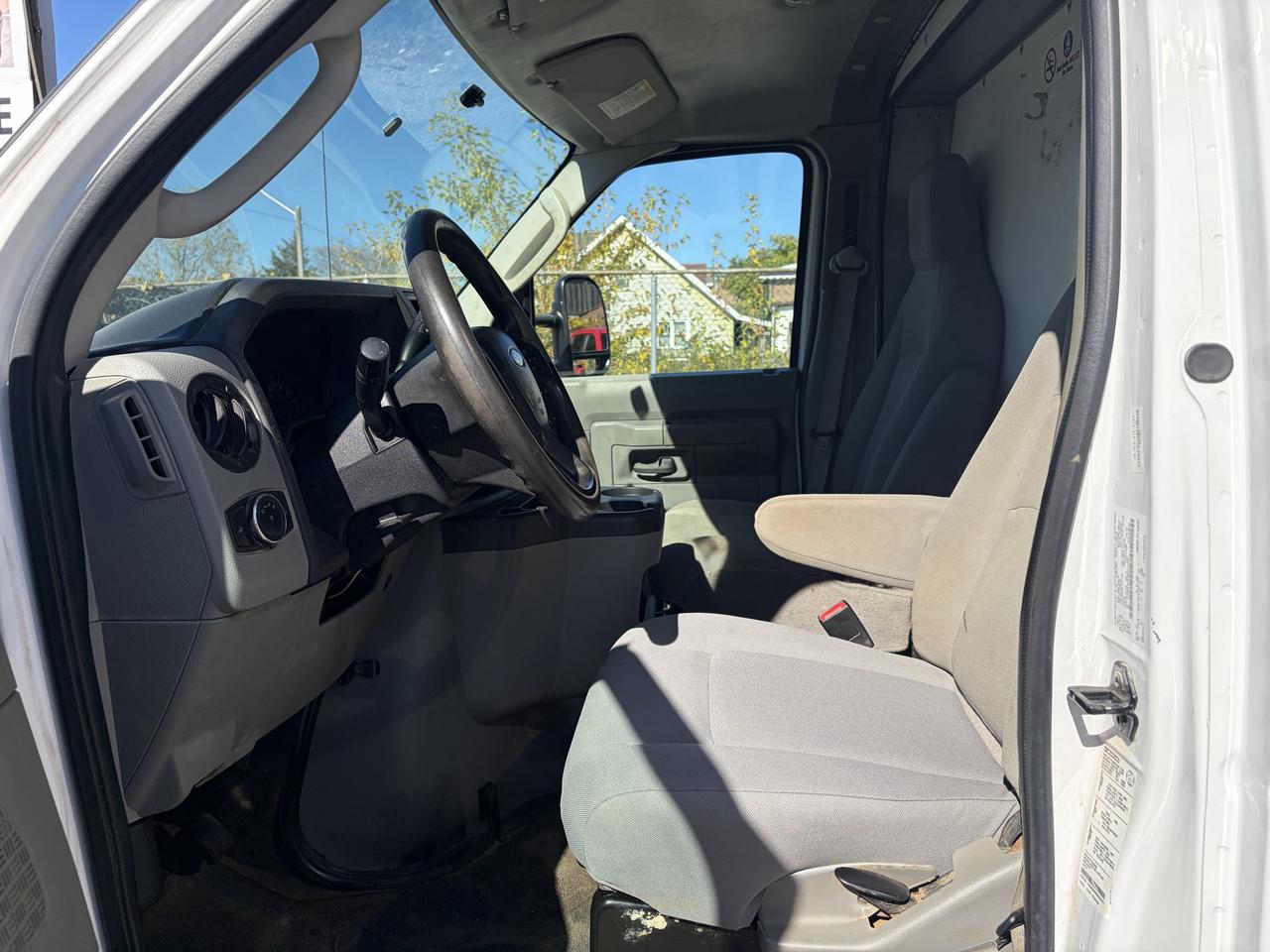 2021 Ford E-Series Cutaway  Photo