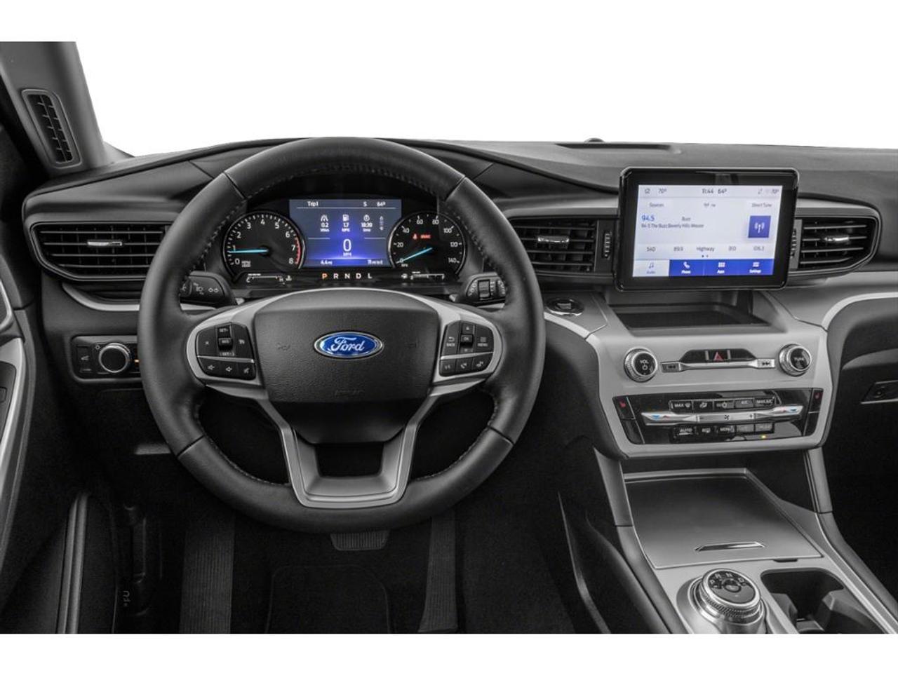 2023 Ford Explorer XLT Photo