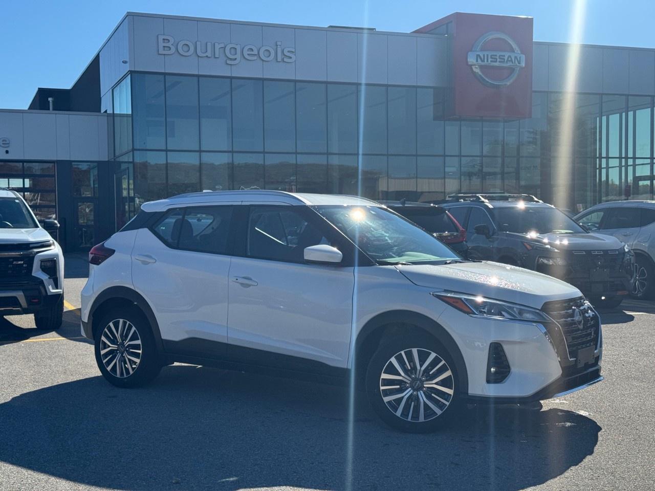 2024 Nissan Kicks SV FWD Photo