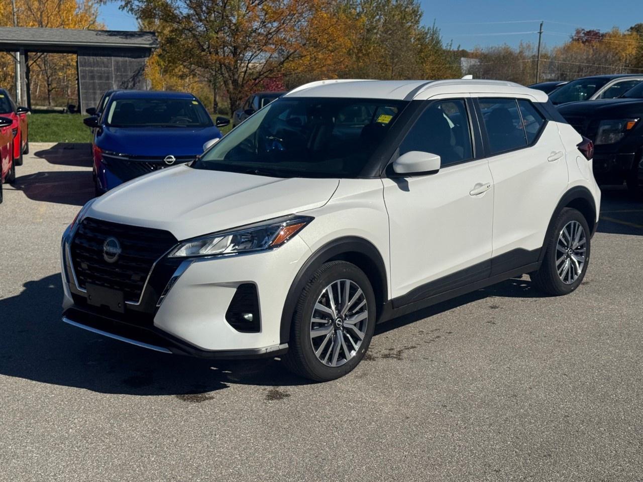 2024 Nissan Kicks SV FWD Photo