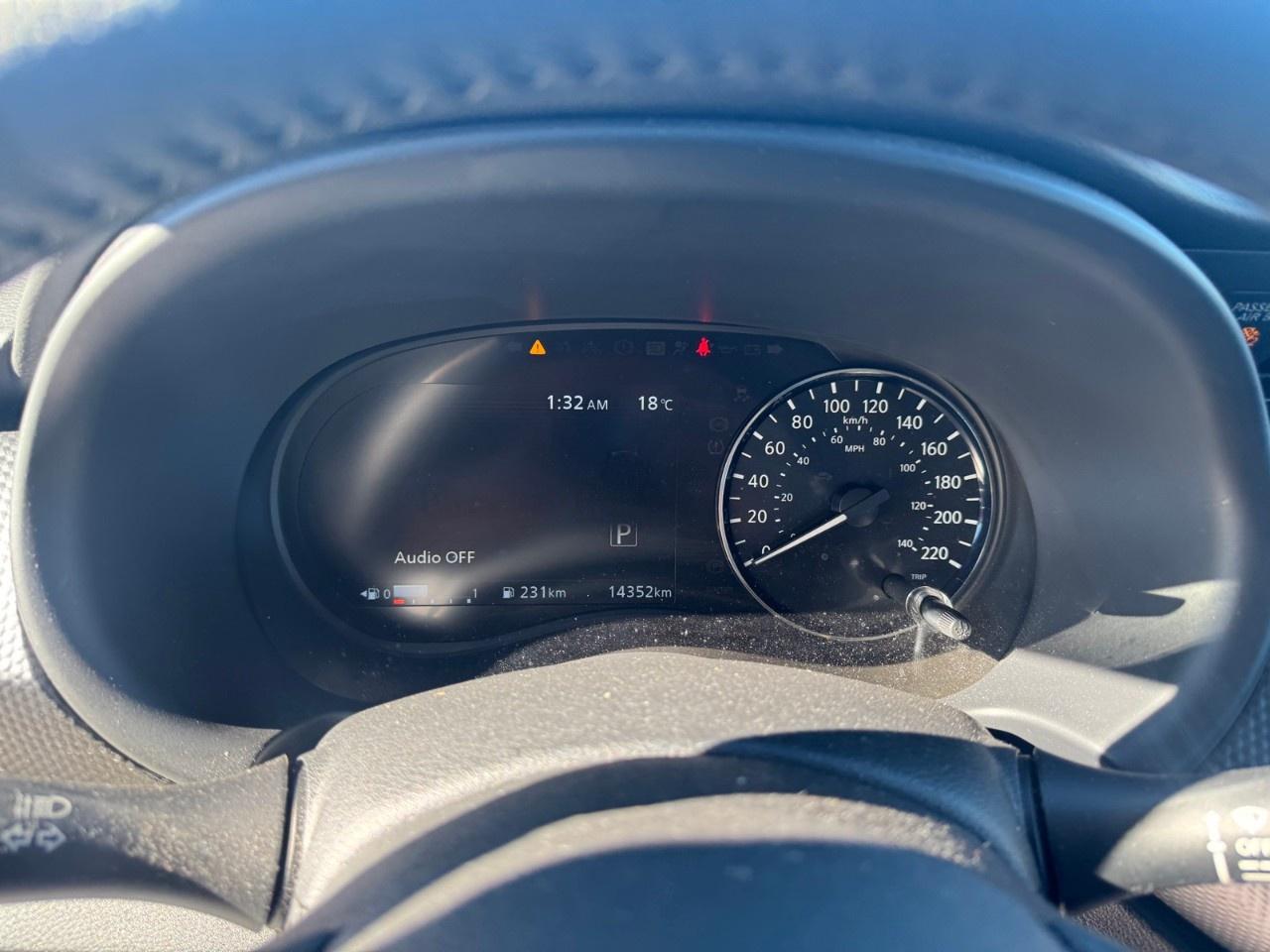 2024 Nissan Kicks SV FWD Photo