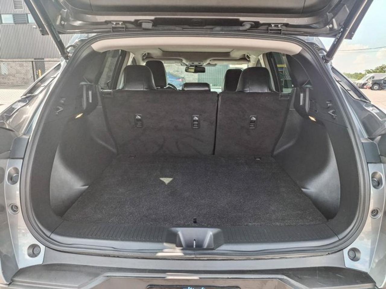 2025 Nissan Murano SL AWD | Leather | Sunroof | 360 Camera | Smart Cruise | Heated Power Seats | Heated Wheel & More ! Photo