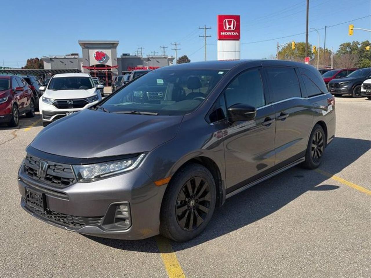2025 Honda Odyssey Sport-L | DVD | Heated Leather Seats | Sunroof | Remote Start | Honda Sensing | Carplay & More ! Photo