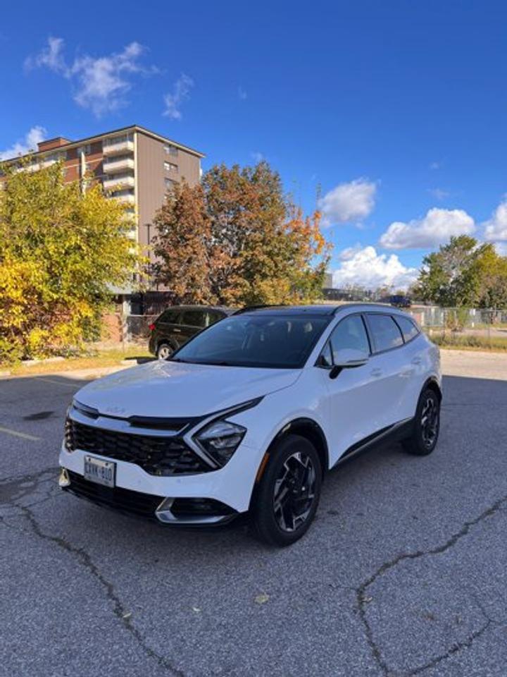 2023 Kia Sportage EX Premium AWD | Leather | Pano Sunroof | Heated Seats & Steering | Power Tailgate | Rear Cam & More Photo